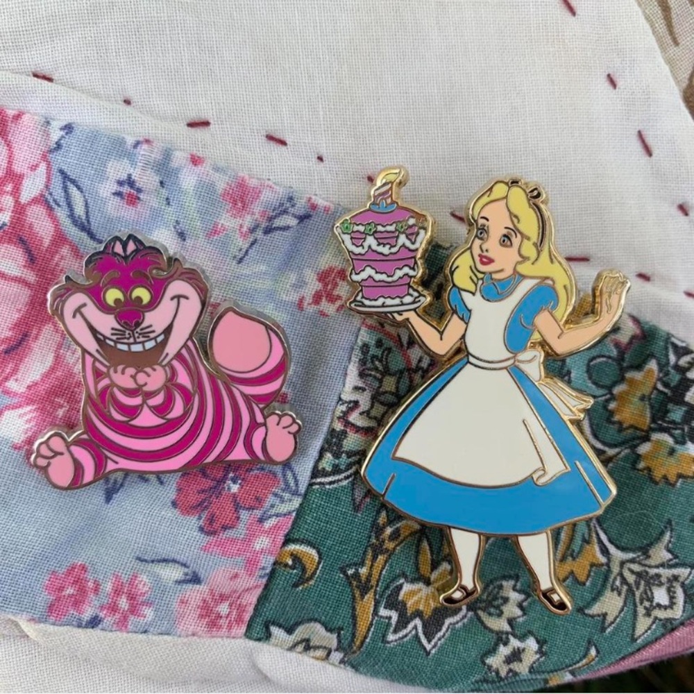 ✨Collectible Whimsical Alice in wonderland enamel pins✨